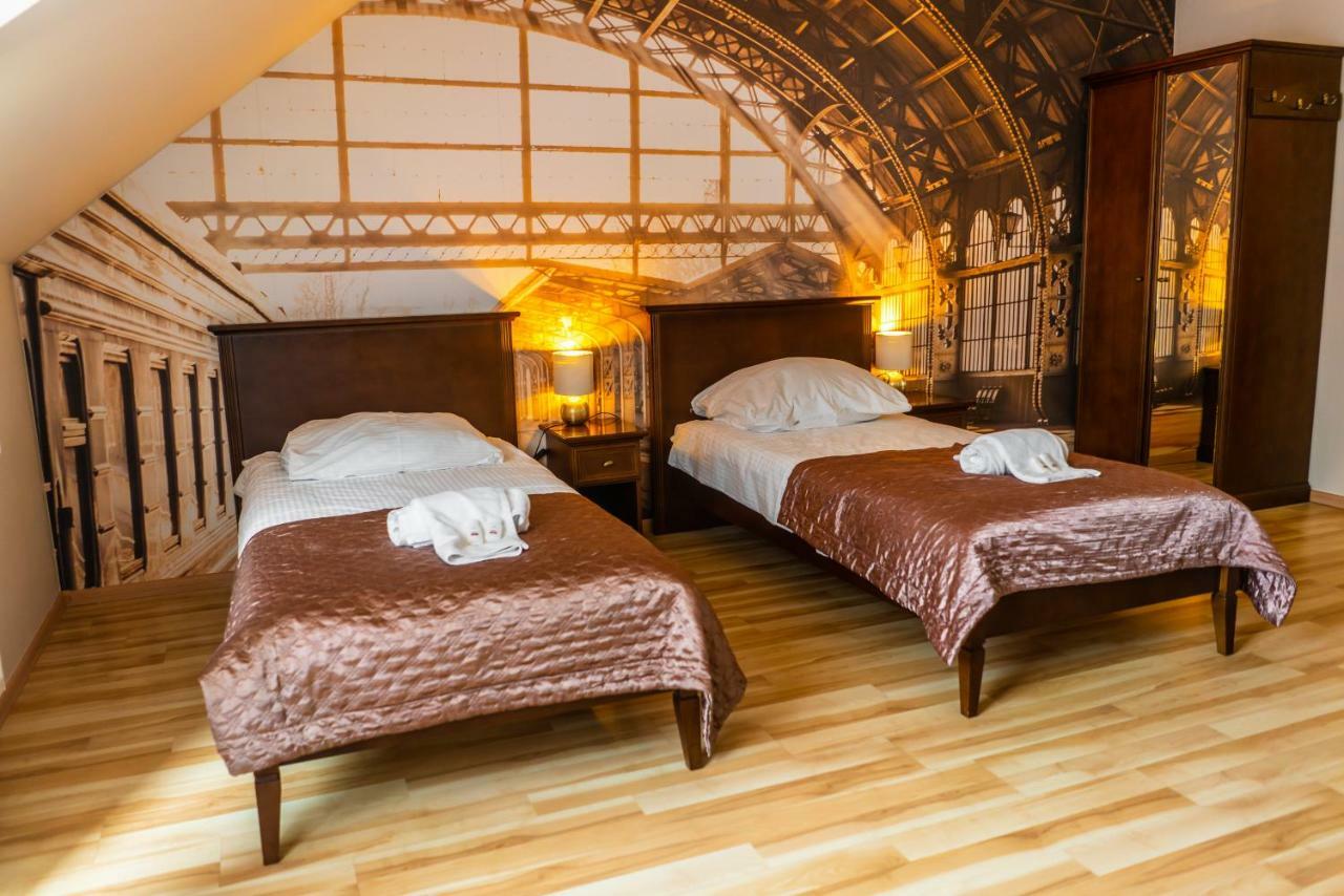Dworek Helena Biała Podlaska Exterior foto